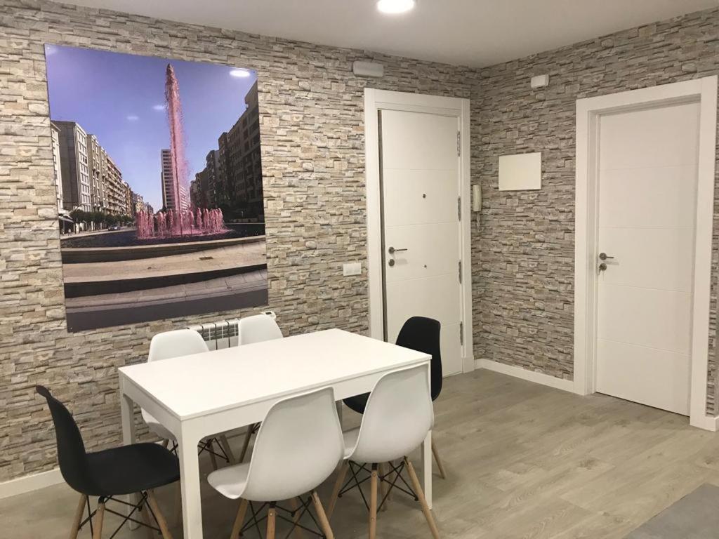 Apartamento Expectacular,Centrico,Nuevo 5 Min A Pie De La Laurel Vivienda De Uso Turistico Logroño Kültér fotó